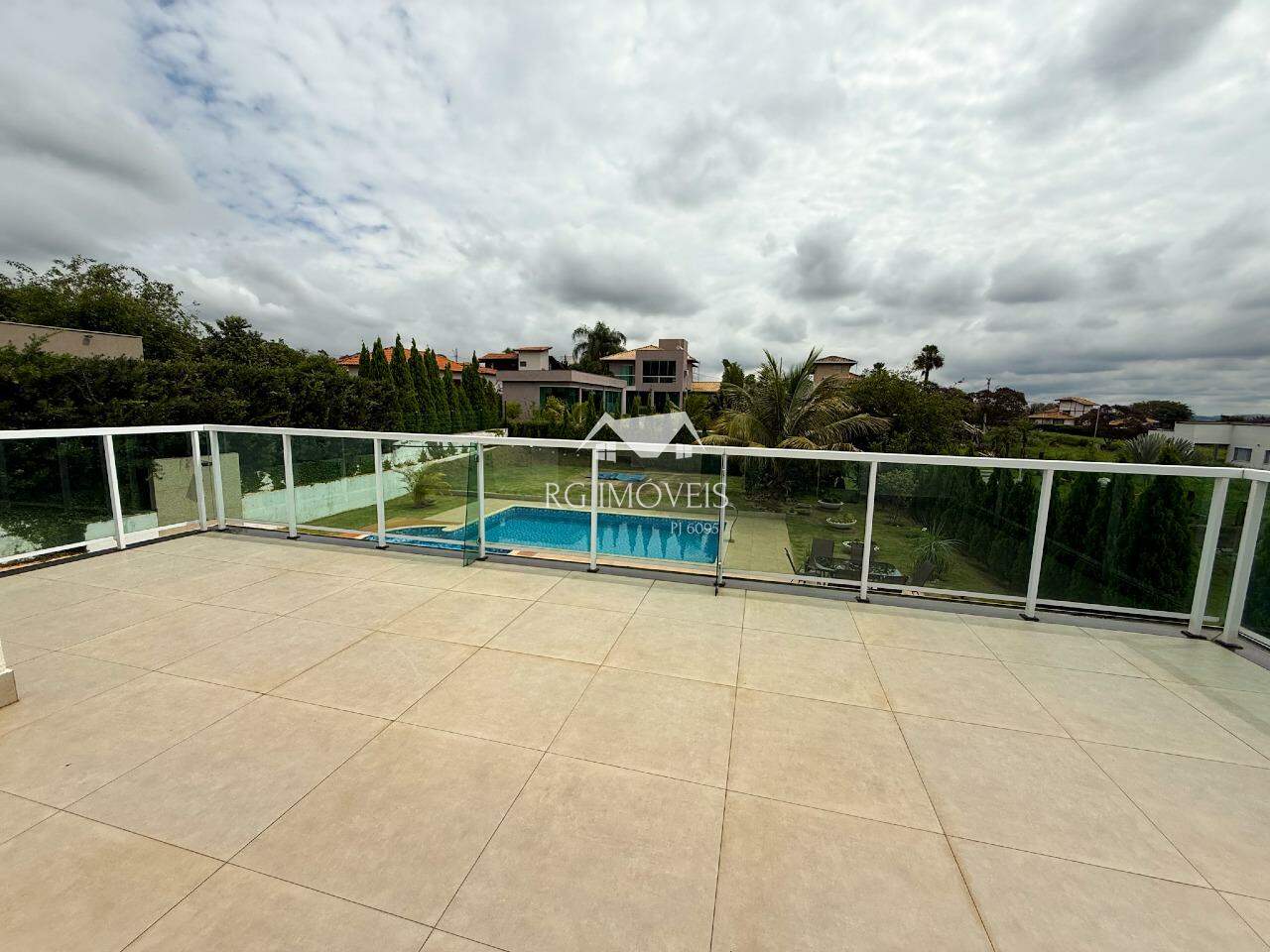 Casa de Condomínio para alugar com 4 quartos, 301m² - Foto 18