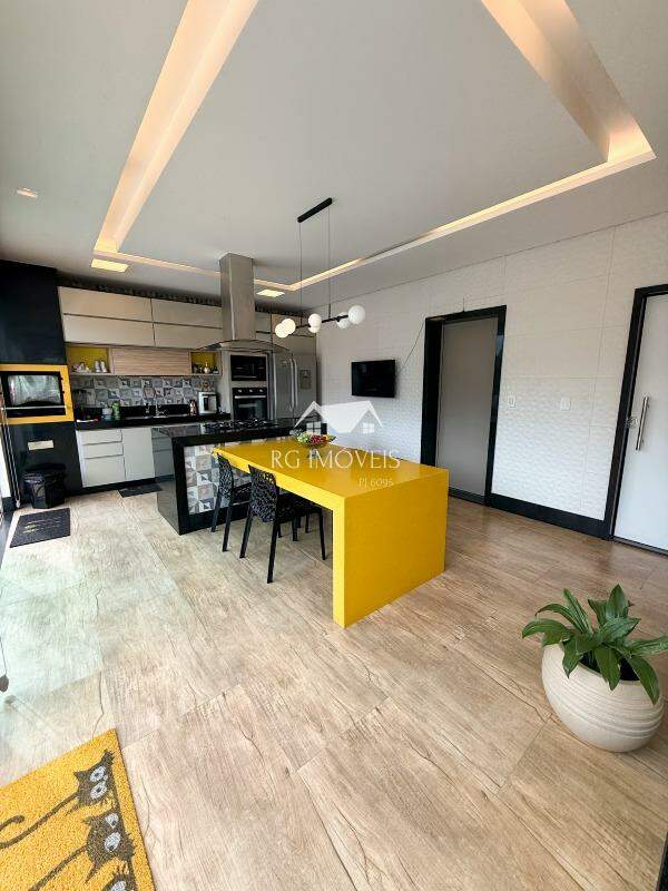 Casa de Condomínio para alugar com 4 quartos, 301m² - Foto 8