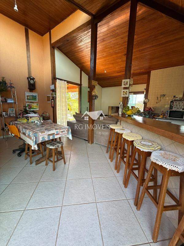 Casa de Condomínio à venda com 3 quartos, 180m² - Foto 8
