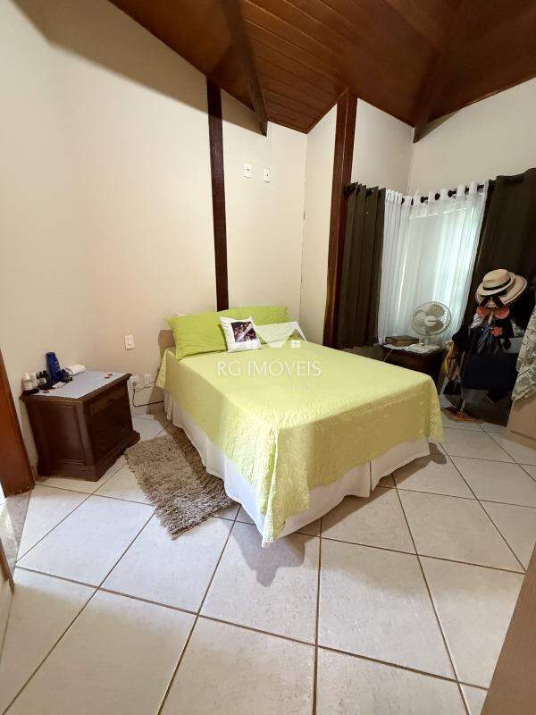 Casa de Condomínio à venda com 3 quartos, 180m² - Foto 19