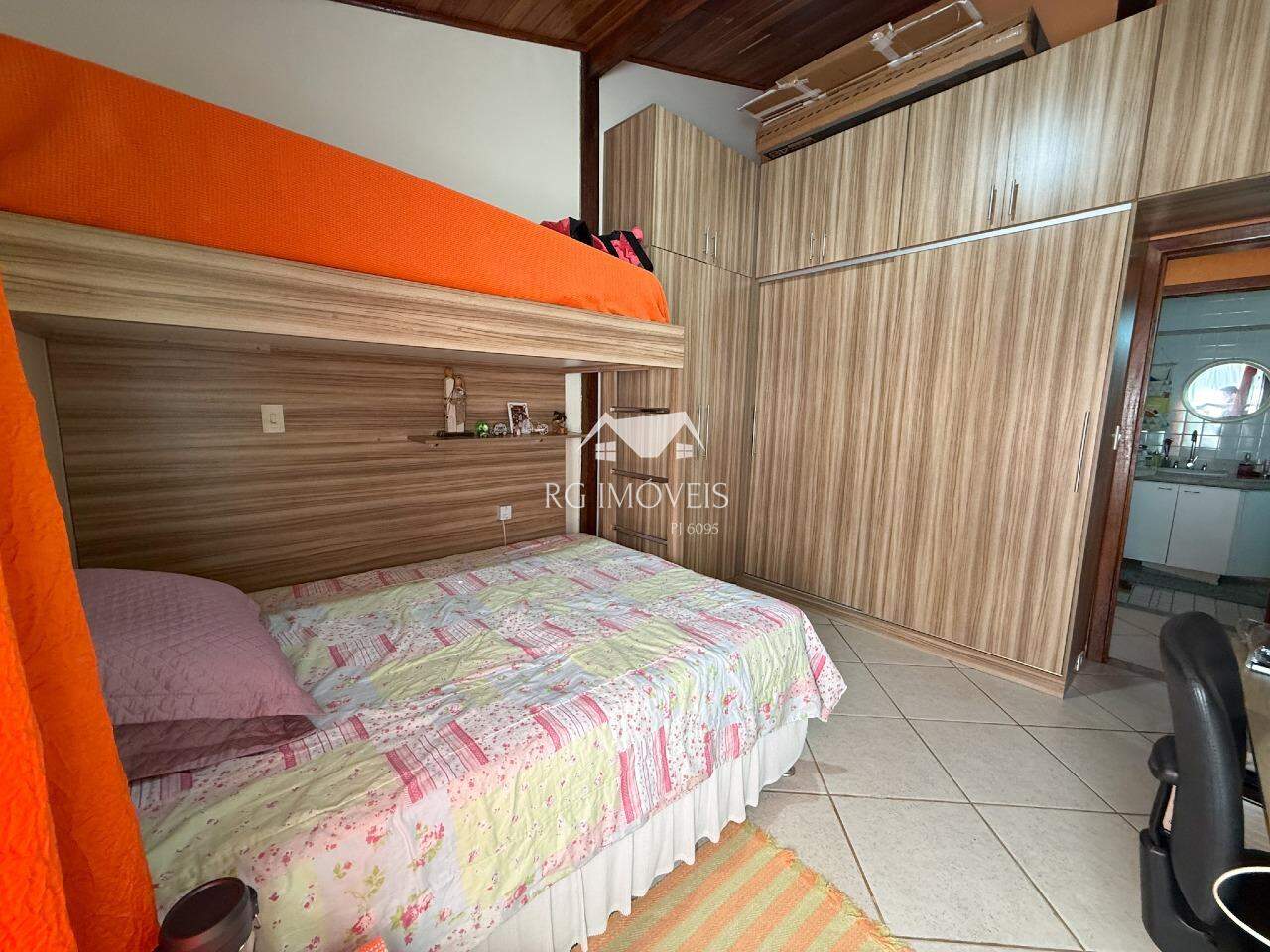 Casa de Condomínio à venda com 3 quartos, 180m² - Foto 20