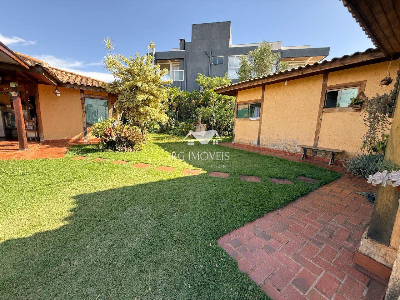 Casa de Condomínio à venda com 3 quartos, 180m² - Foto 22