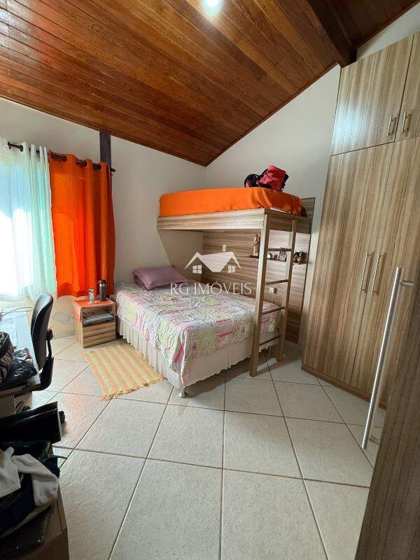 Casa de Condomínio à venda com 3 quartos, 180m² - Foto 21