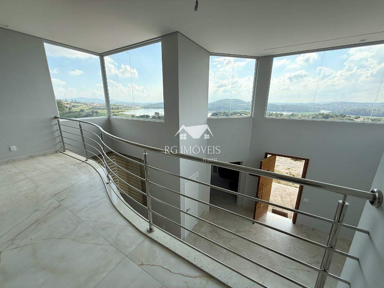 Casa de Condomínio à venda com 3 quartos, 220m² - Foto 15