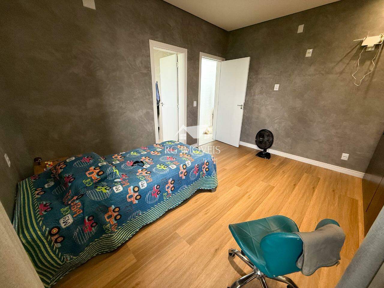 Casa de Condomínio à venda com 3 quartos, 220m² - Foto 19