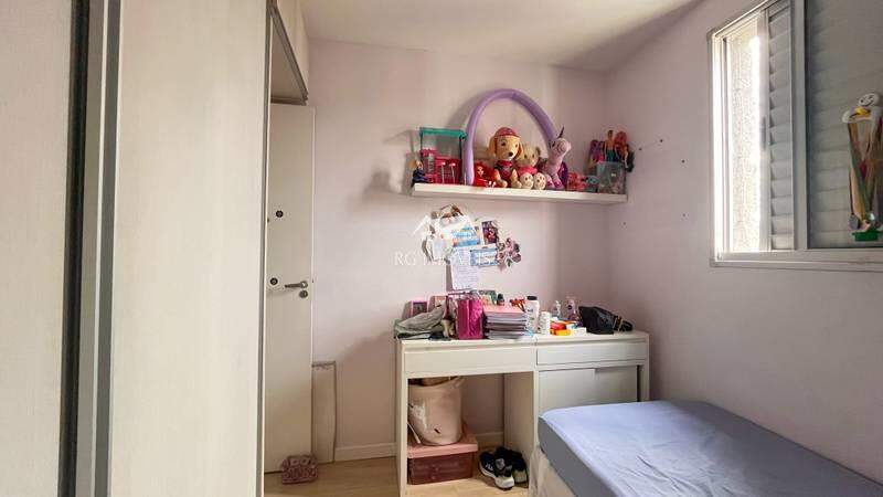 Apartamento à venda com 3 quartos, 80m² - Foto 19