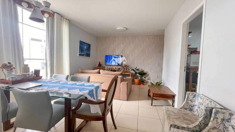Apartamento à venda com 3 quartos, 80m² - Foto 4