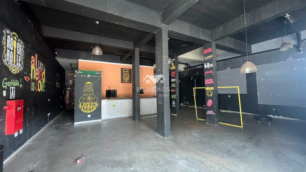 Loja-Salão para alugar, 180m² - Foto 1