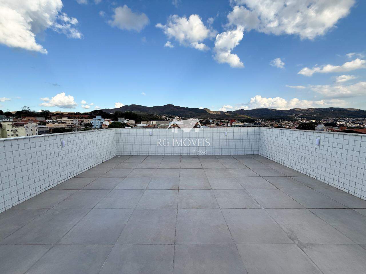 Cobertura, 3 quartos, 160000 m² - Foto 1