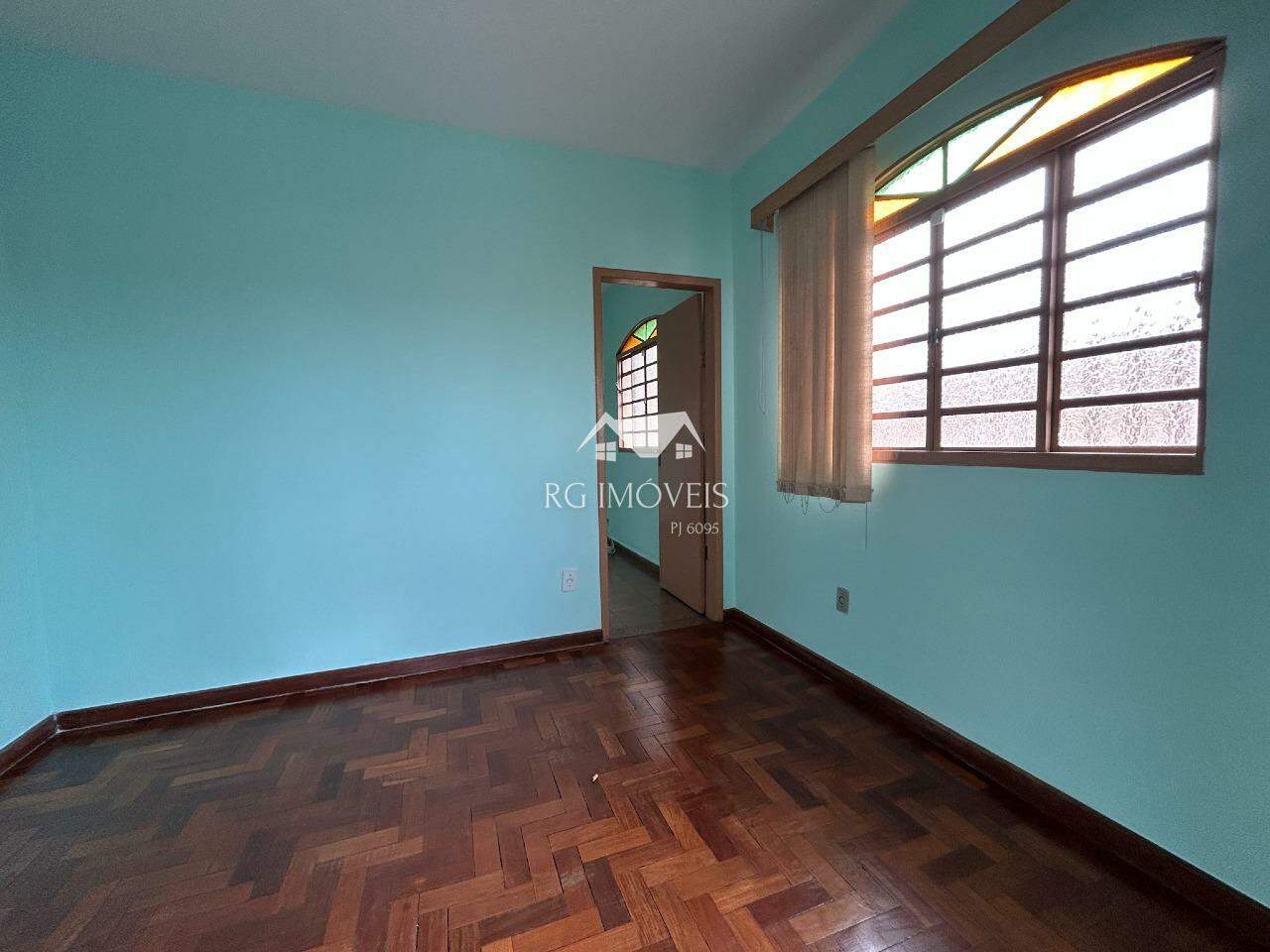 Casa para alugar com 3 quartos, 135m² - Foto 8