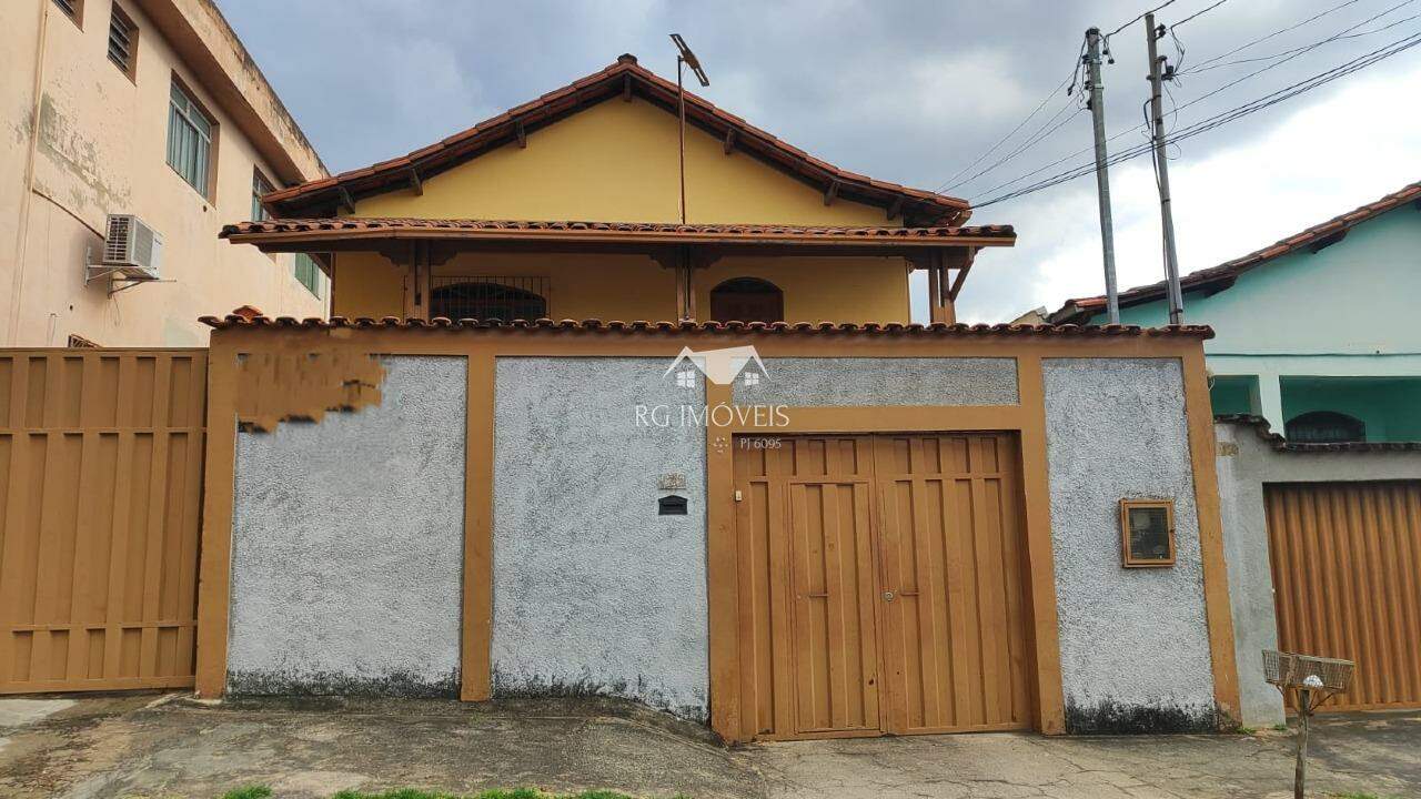 Casa para alugar com 3 quartos, 135m² - Foto 1
