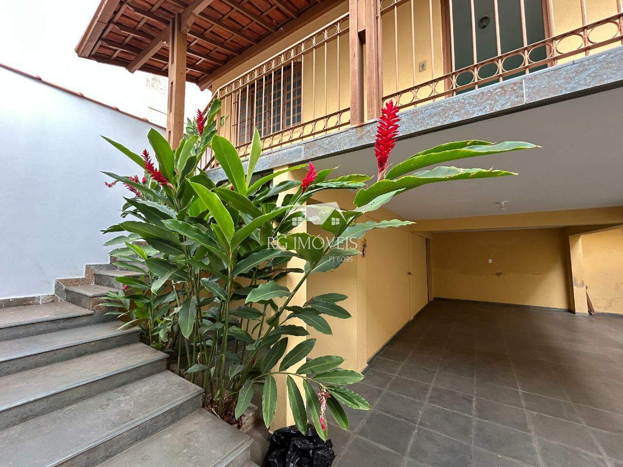 Casa para alugar com 3 quartos, 135m² - Foto 3