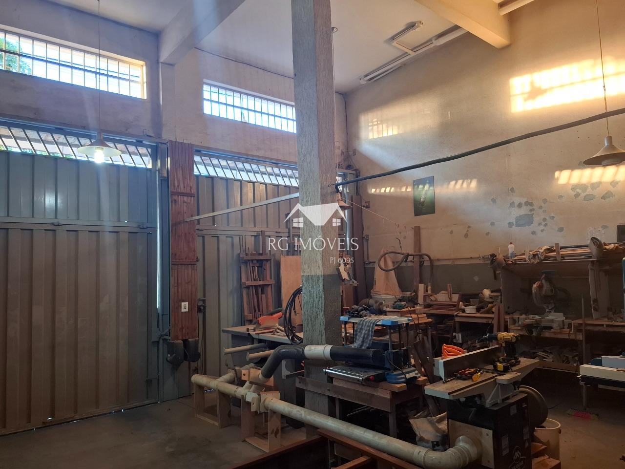 Casa, 3 quartos, 200 m² - Foto 2