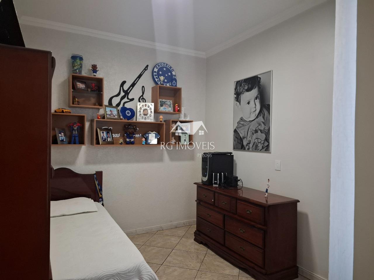 Casa, 3 quartos, 200 m² - Foto 9