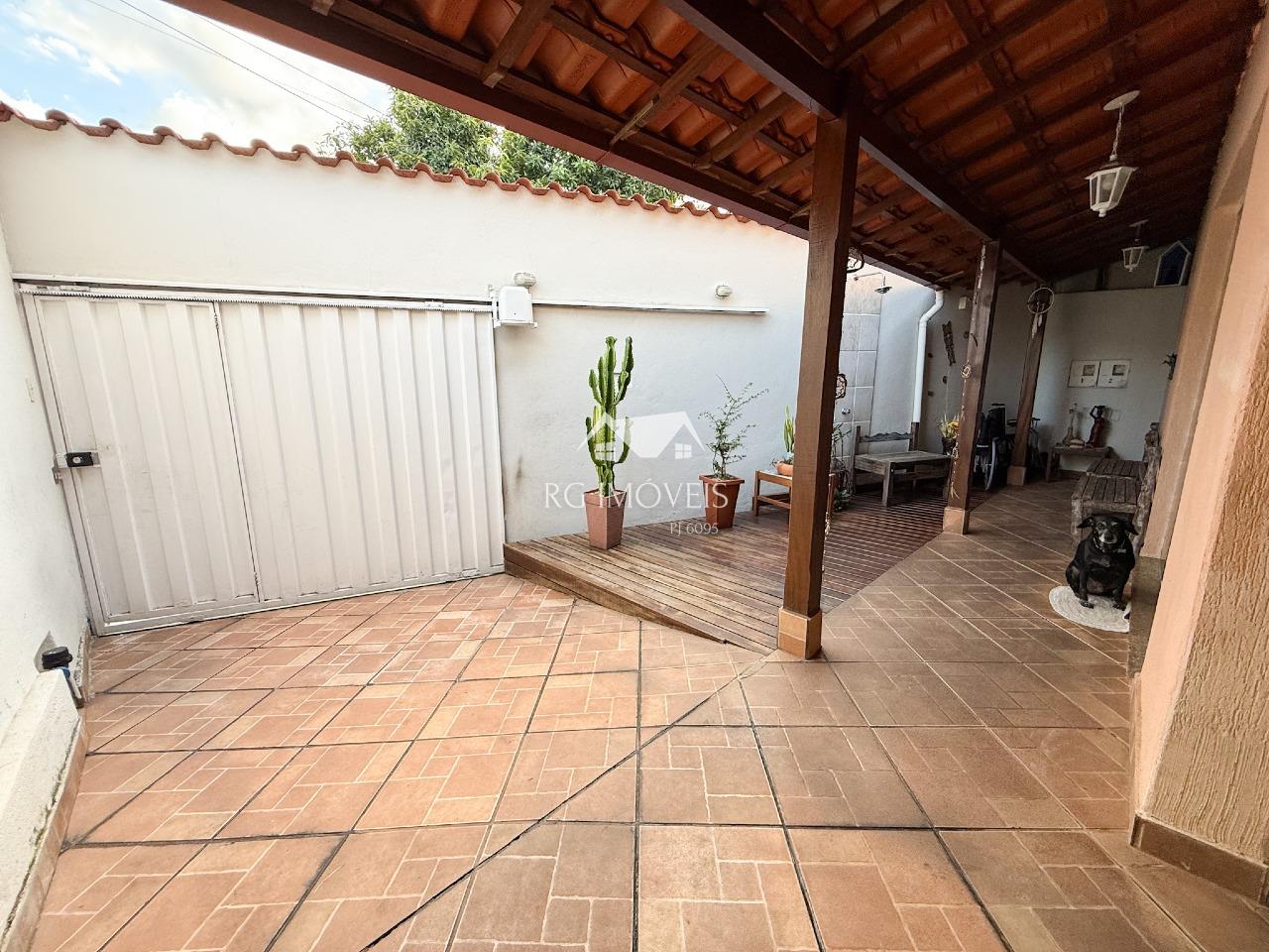 Casa, 4 quartos, 180 m² - Foto 3