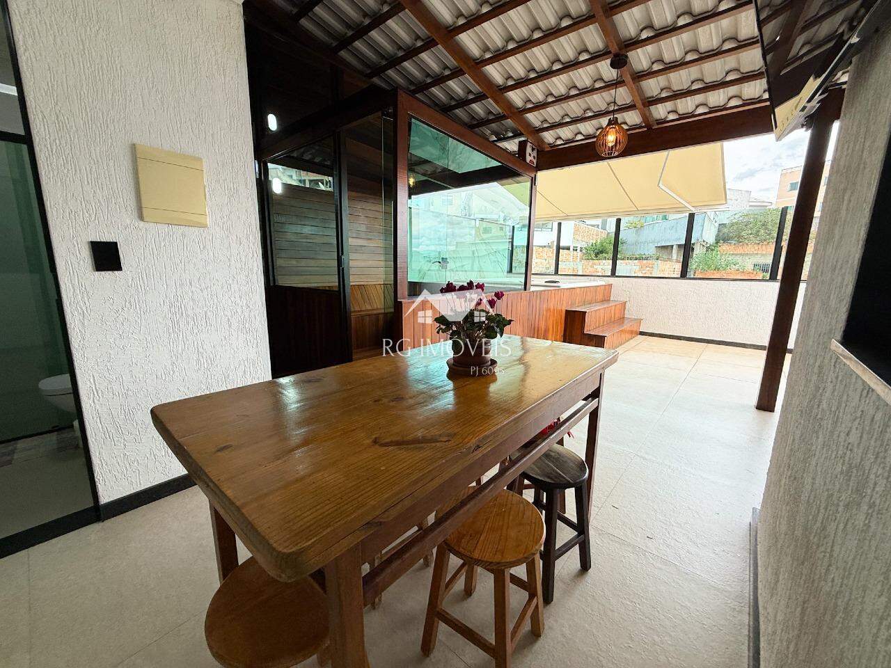 Casa, 3 quartos, 198 m² - Foto 5