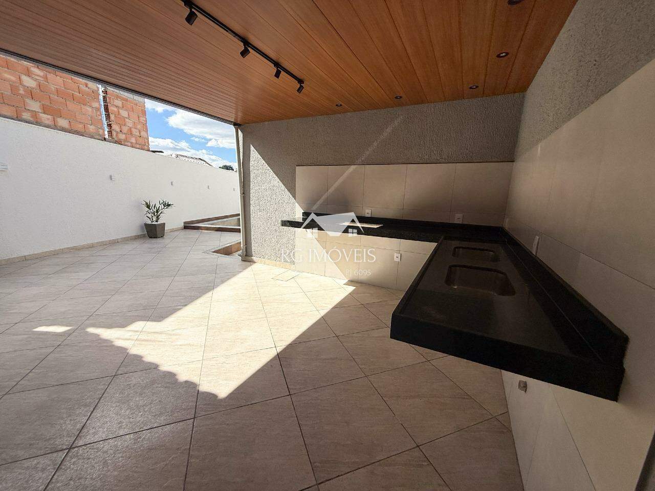 Casa, 2 quartos, 166 m² - Foto 9