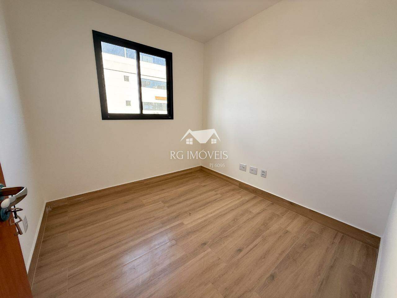 Apartamento à venda com 3 quartos, 80m² - Foto 10