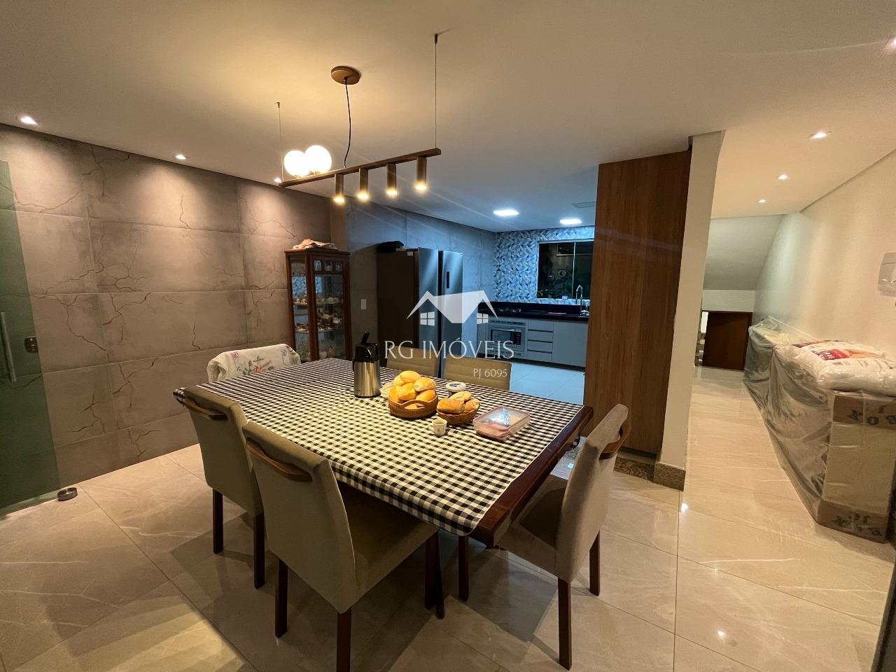 Casa, 3 quartos, 308 m² - Foto 4