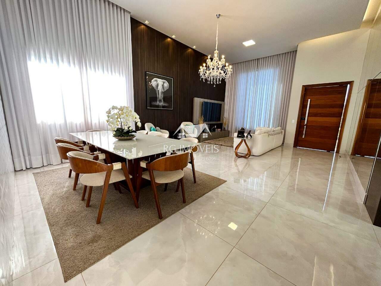 Casa de Condomínio para alugar com 3 quartos, 343m² - Foto 4