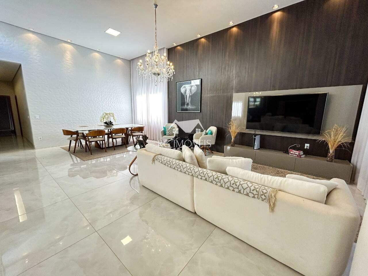 Casa de Condomínio para alugar com 3 quartos, 343m² - Foto 6