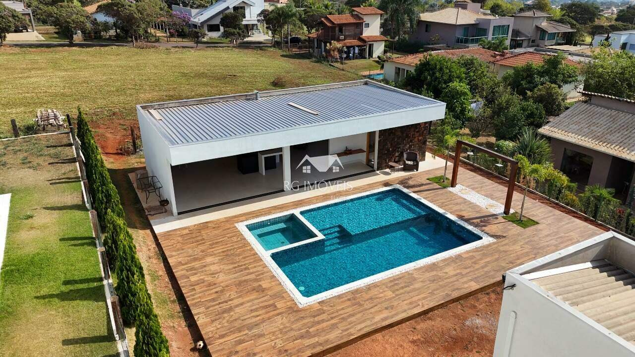 Casa de Condomínio para alugar com 3 quartos, 343m² - Foto 21