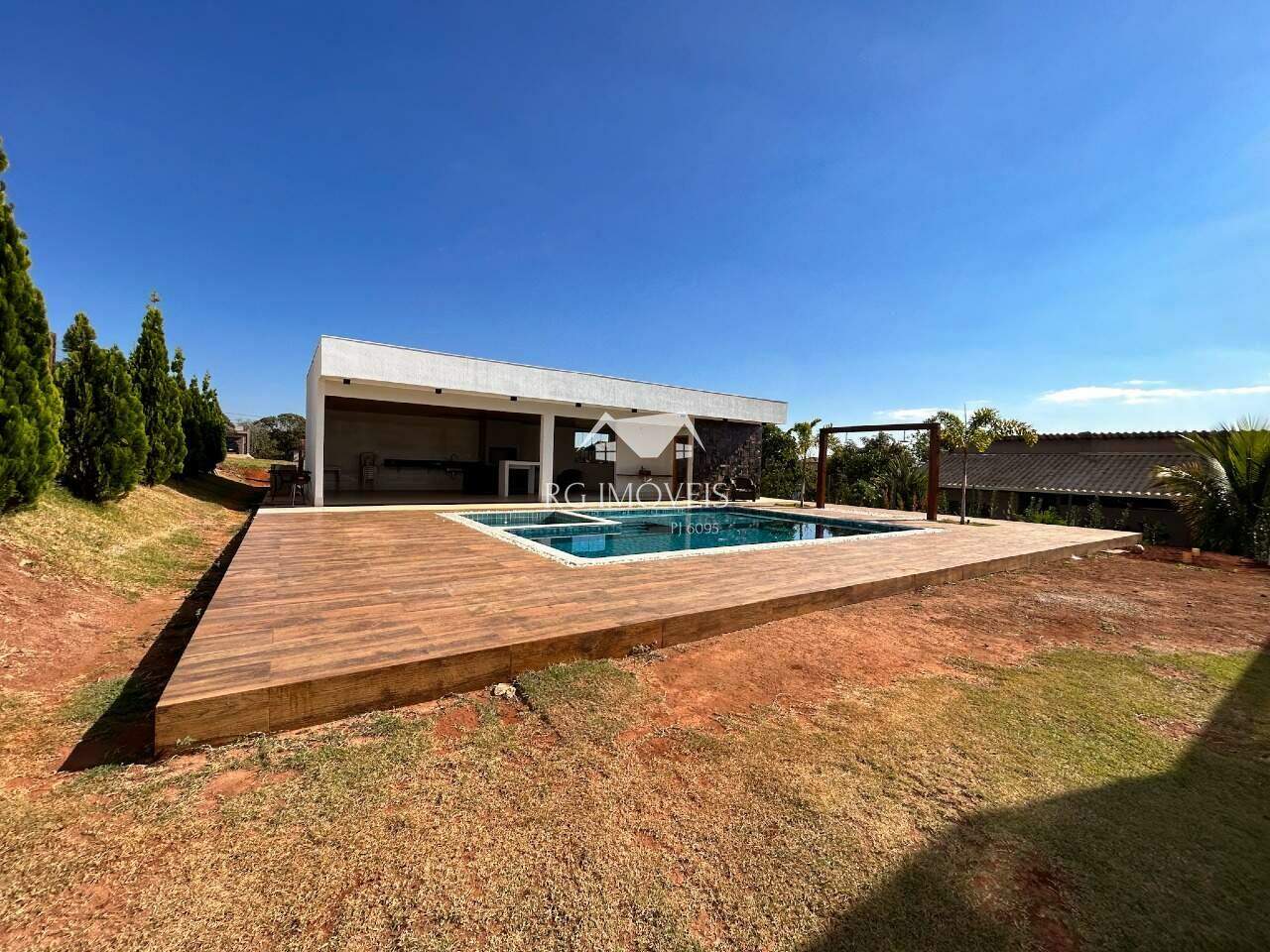 Casa de Condomínio para alugar com 3 quartos, 343m² - Foto 24