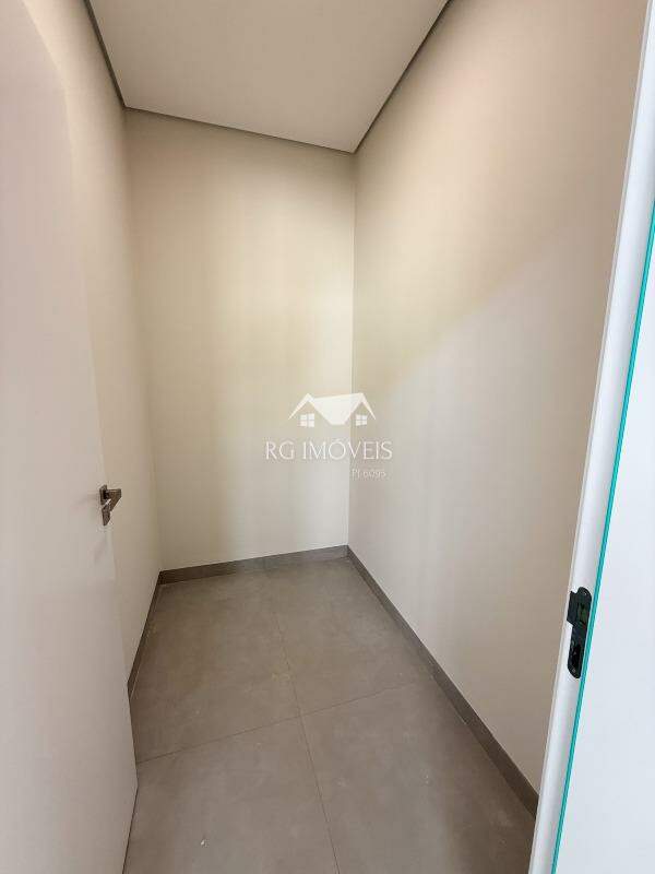 Casa de Condomínio à venda com 4 quartos, 300m² - Foto 10