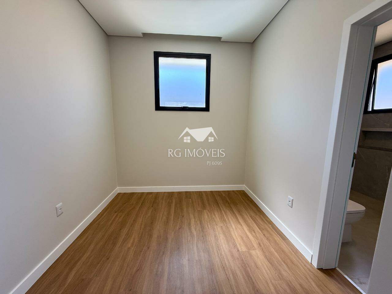 Casa de Condomínio à venda com 4 quartos, 300m² - Foto 16