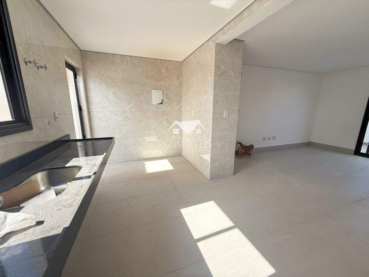 Apartamento à venda com 3 quartos, 130m² - Foto 7