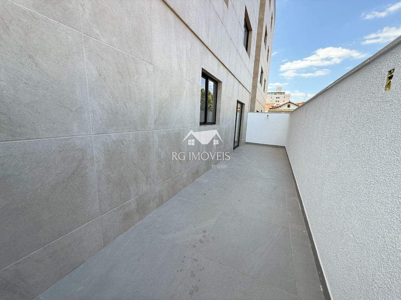 Apartamento à venda com 3 quartos, 130m² - Foto 13