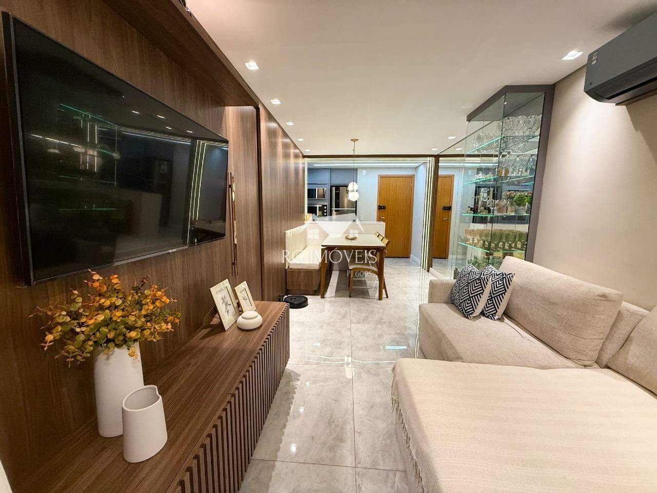 Apartamento, 2 quartos, 61 m² - Foto 2