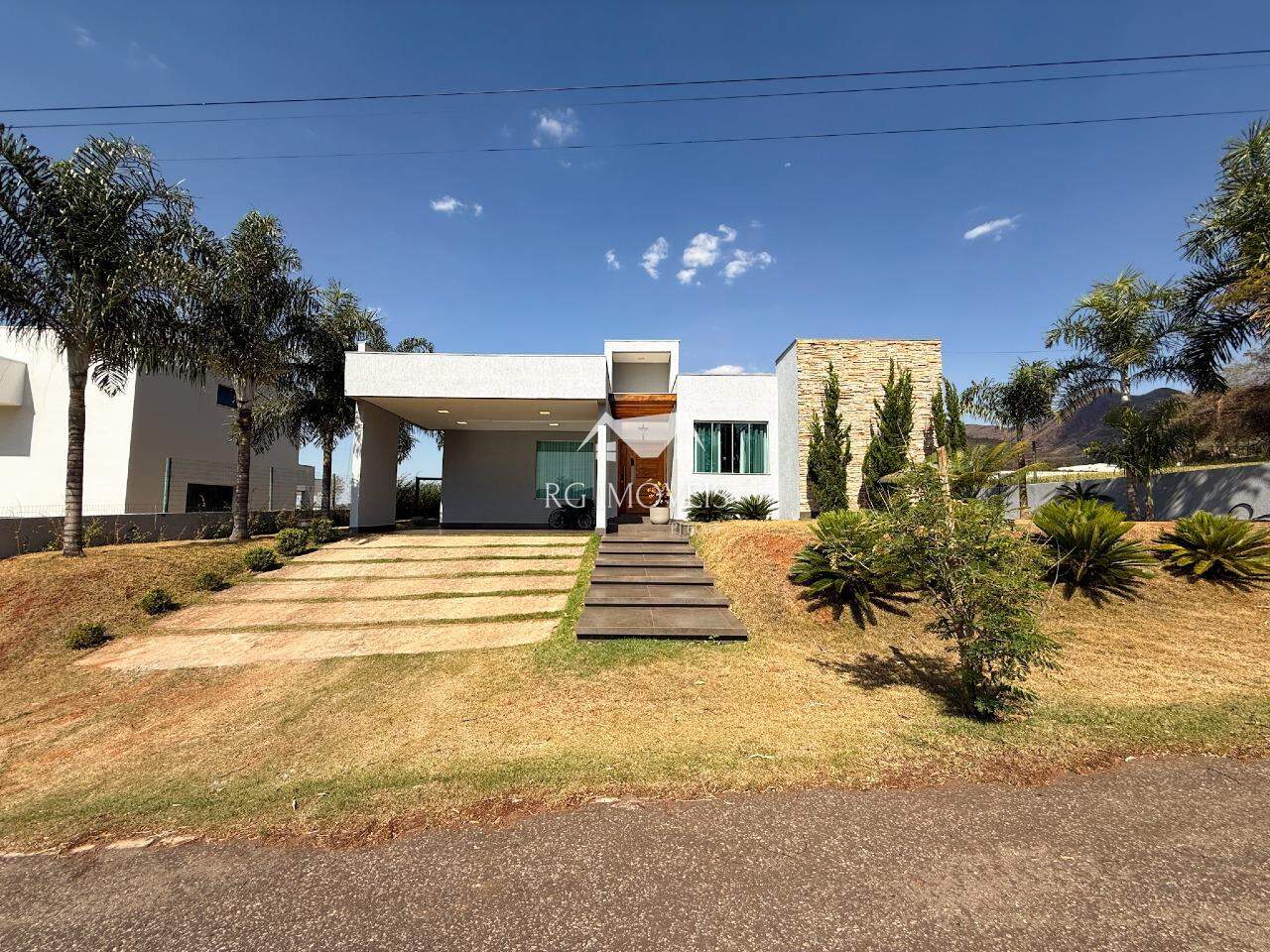 Casa de Condomínio, 4 quartos - Foto 1