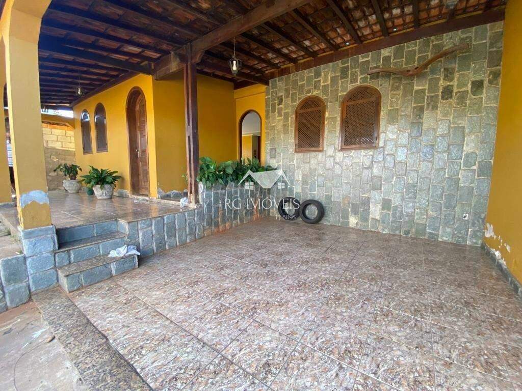 Casa à venda com 5 quartos, 371m² - Foto 4