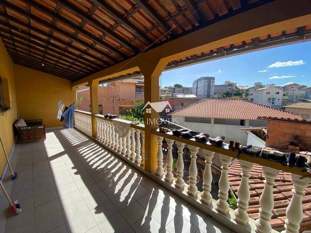 Casa à venda com 5 quartos, 371m² - Foto 17