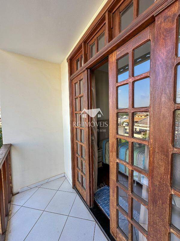 Casa, 4 quartos, 300 m² - Foto 24