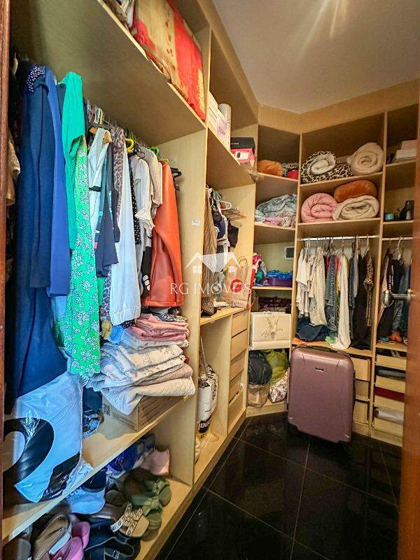 Casa, 4 quartos, 300 m² - Foto 19