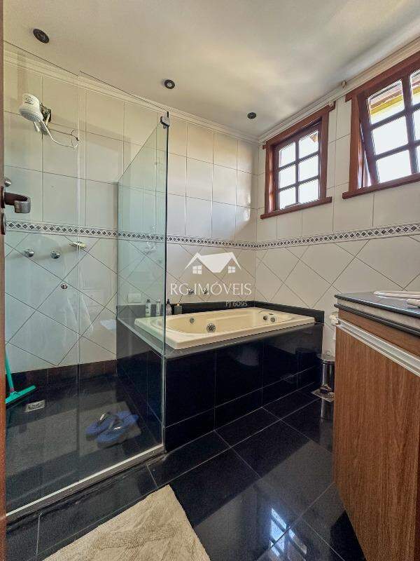 Casa, 4 quartos, 300 m² - Foto 20