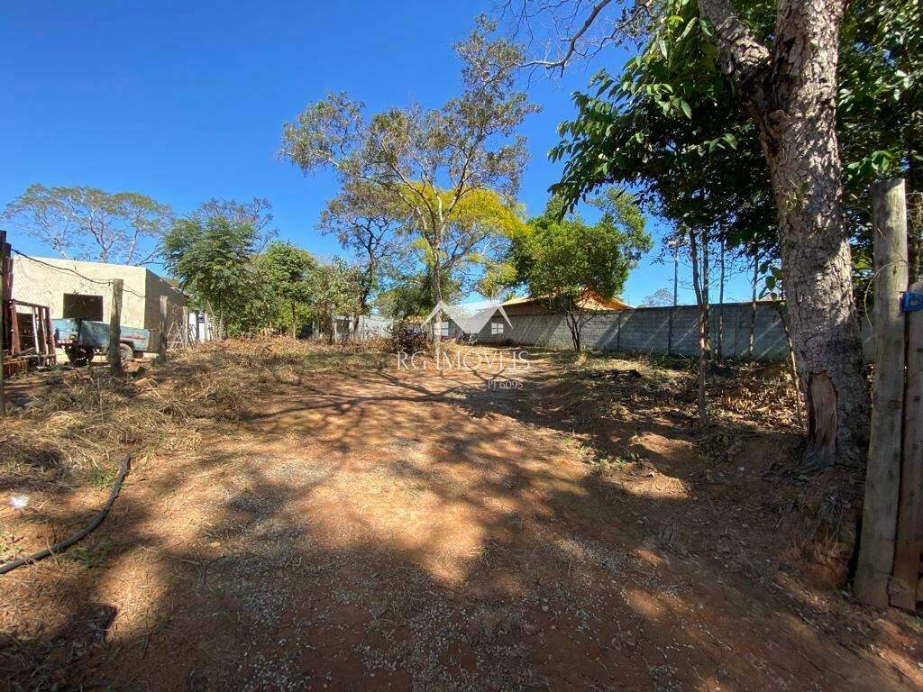 Chácara à venda com 2 quartos, 2500m² - Foto 24