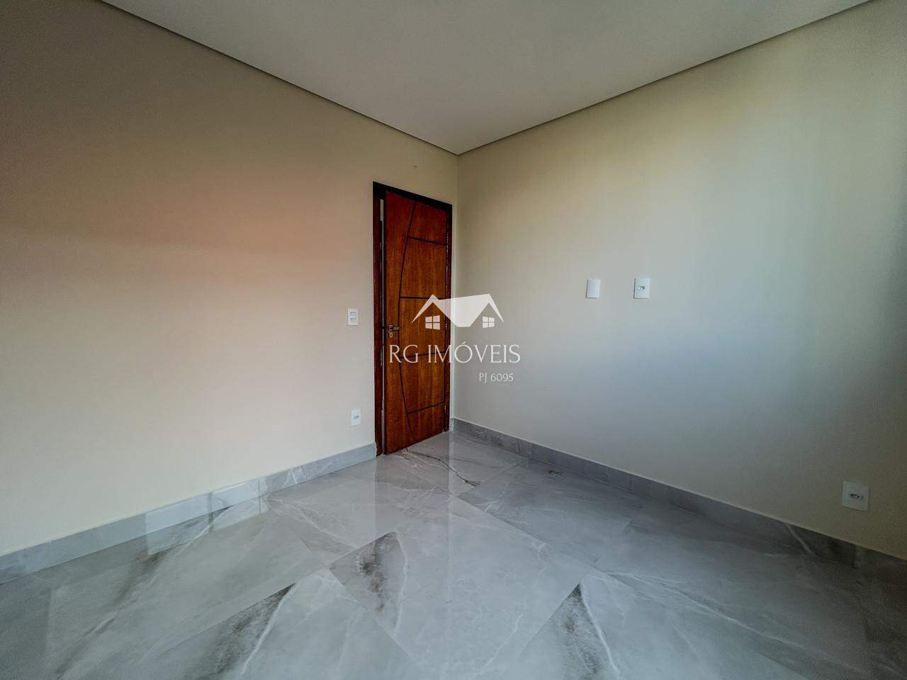 Apartamento à venda com 3 quartos, 105m² - Foto 13