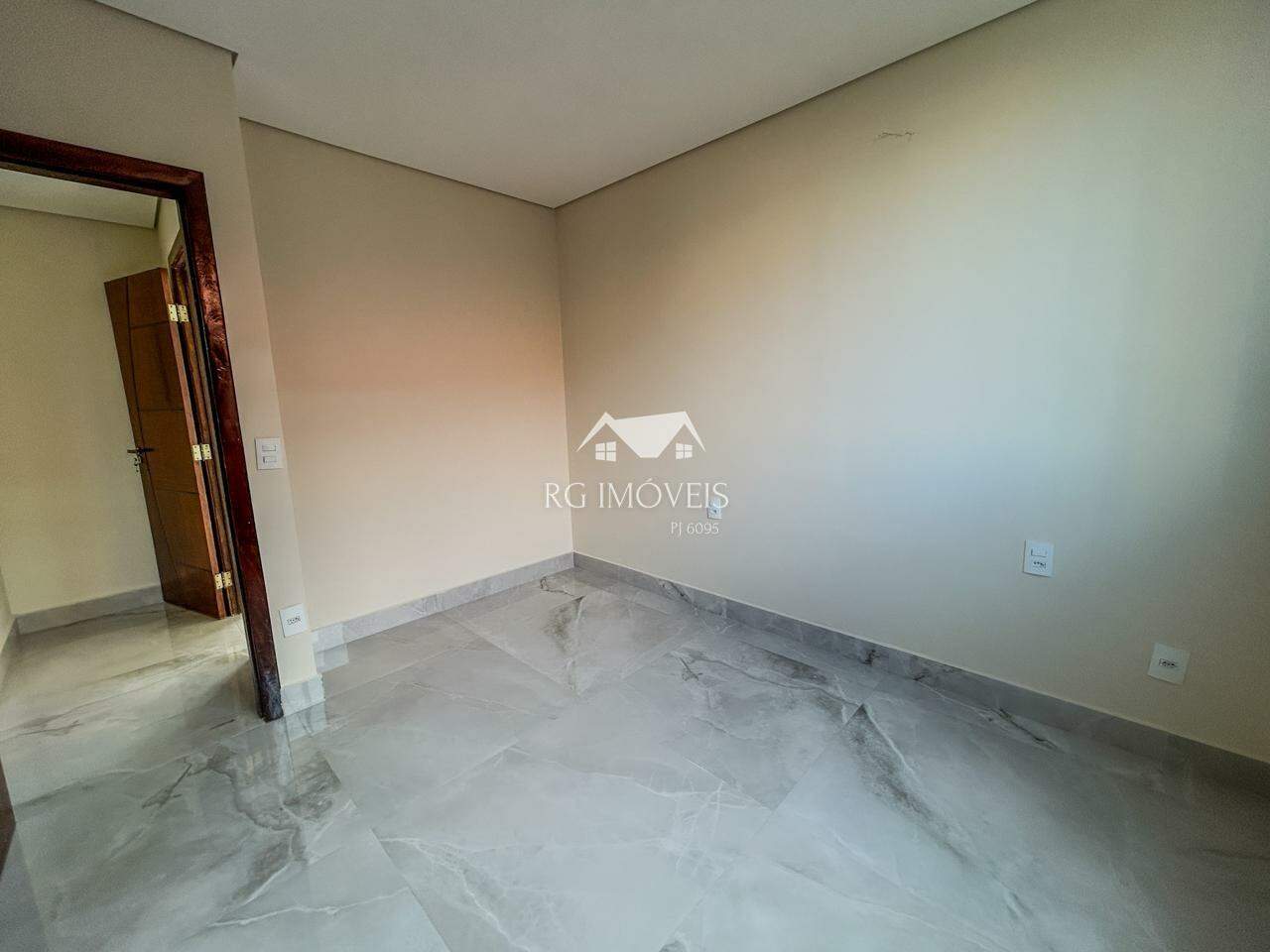 Apartamento à venda com 3 quartos, 105m² - Foto 11