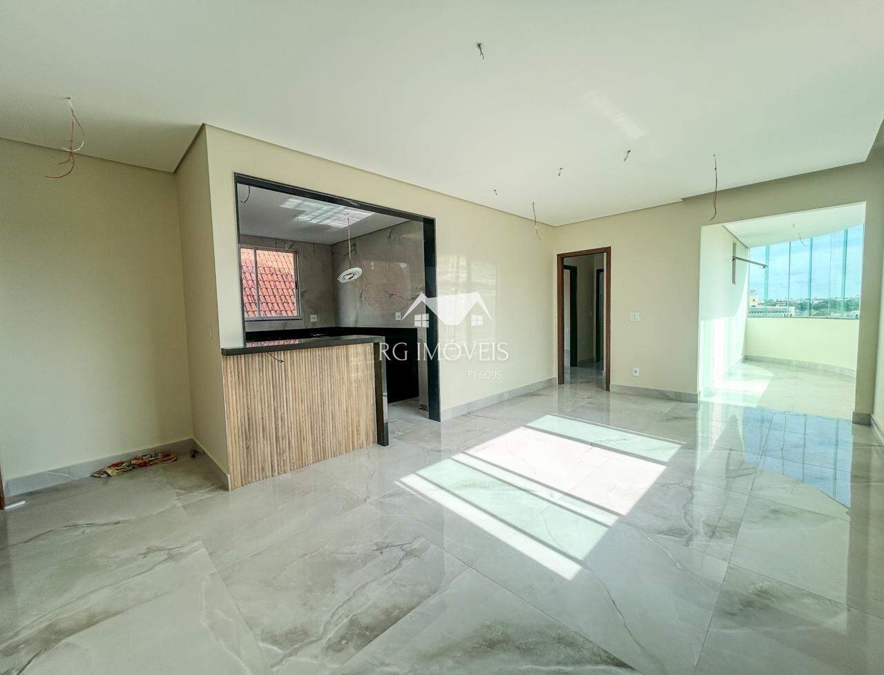 Apartamento à venda com 3 quartos, 105m² - Foto 3
