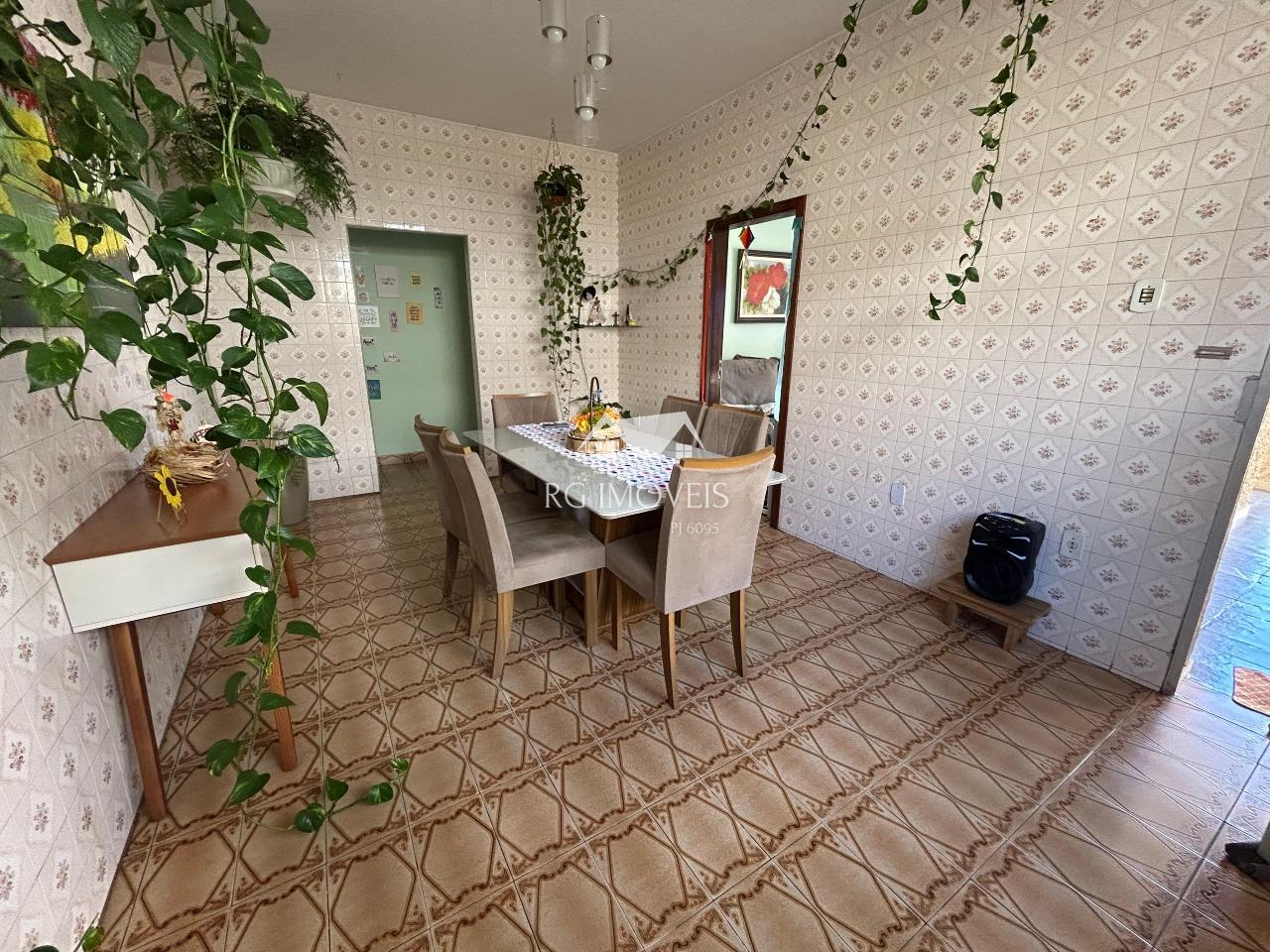 Casa, 4 quartos, 162 m² - Foto 3