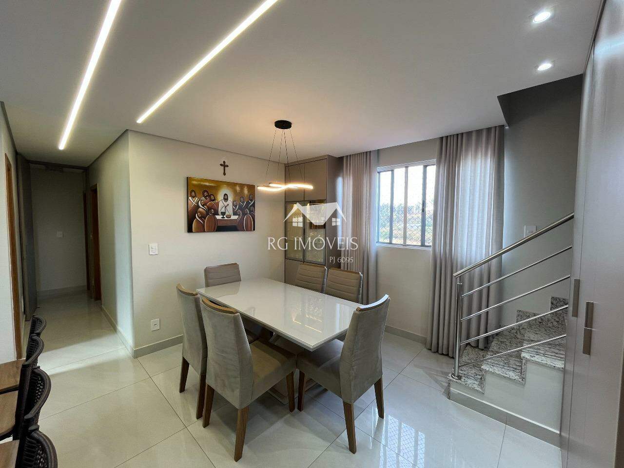 Cobertura, 3 quartos, 164 m² - Foto 2