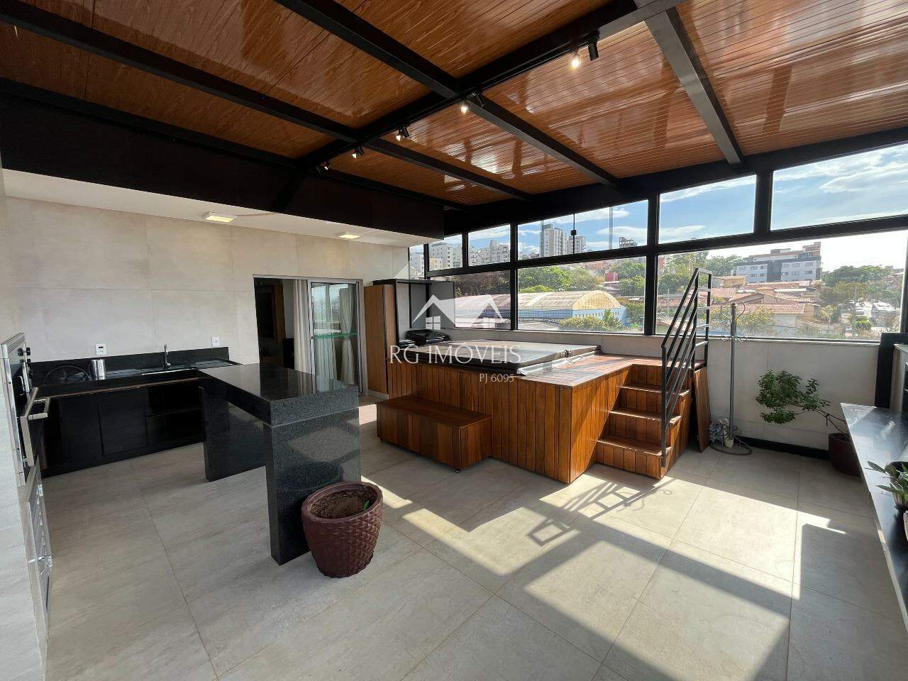 Cobertura, 3 quartos, 164 m² - Foto 1