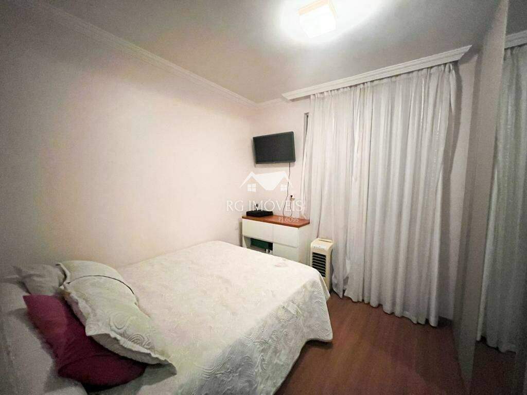 Apartamento à venda com 3 quartos, 140m² - Foto 15