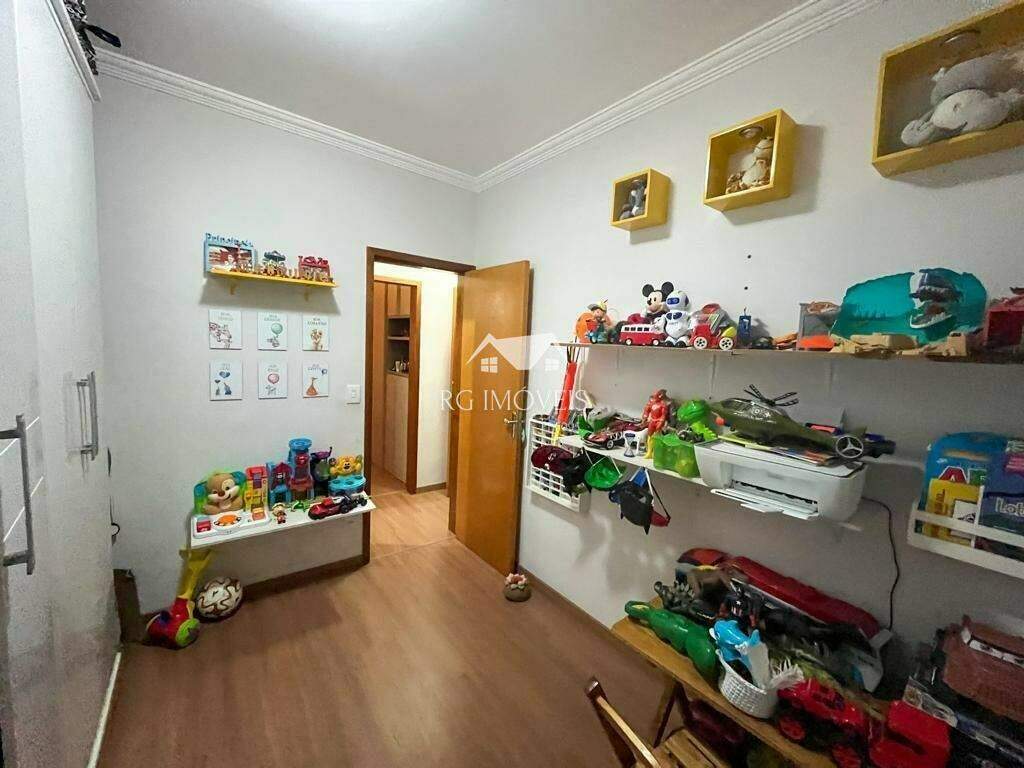 Apartamento à venda com 3 quartos, 140m² - Foto 20