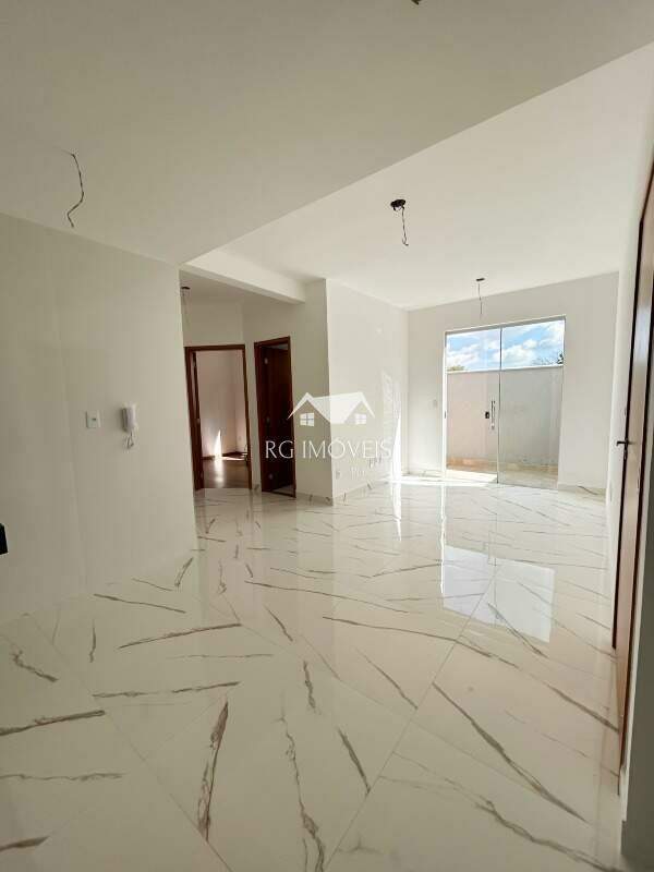 Apartamento à venda com 2 quartos, 92m² - Foto 3