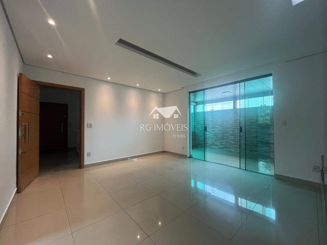 Apartamento, 3 quartos, 130 m² - Foto 2