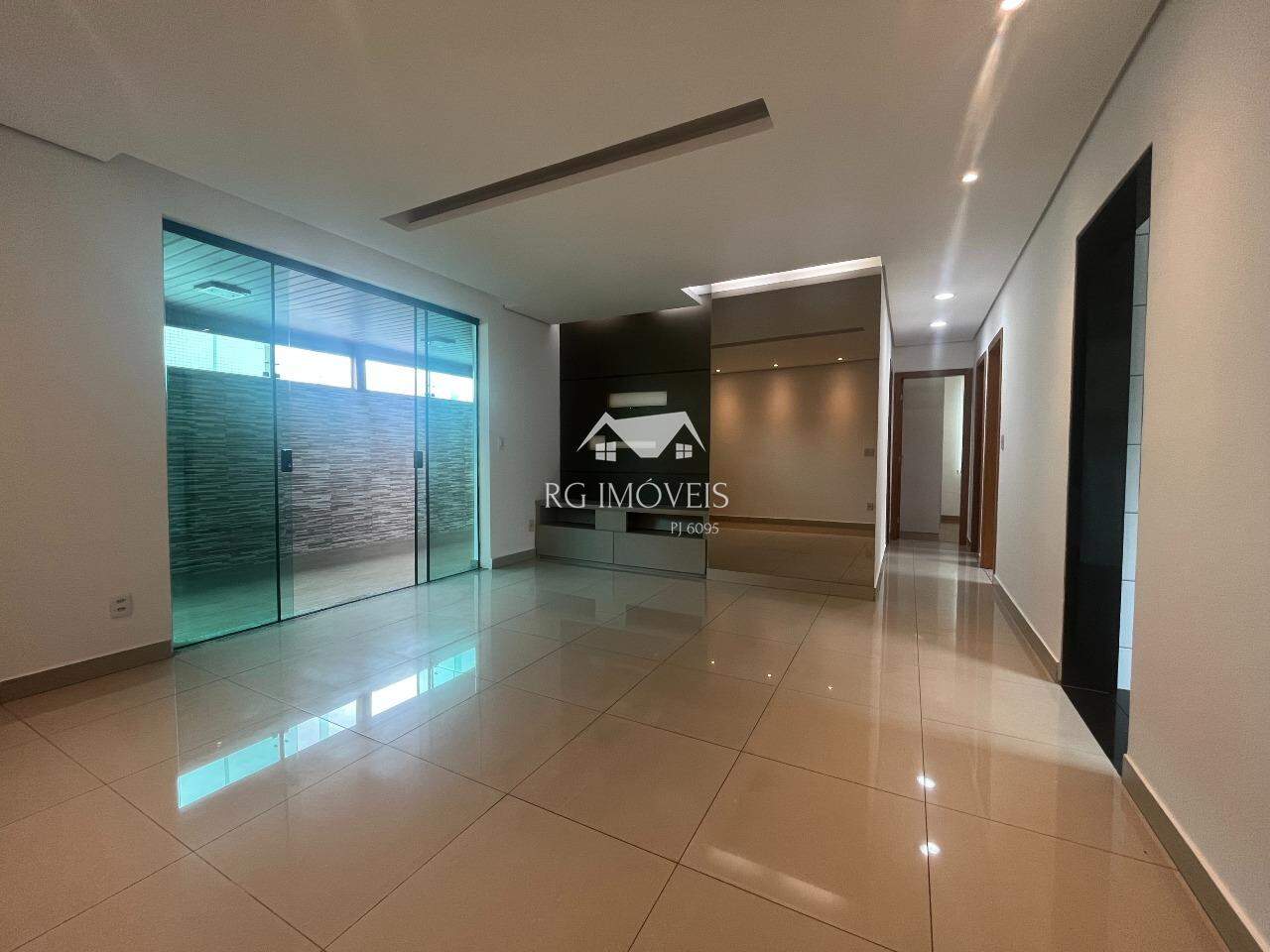 Apartamento, 3 quartos, 130 m² - Foto 1